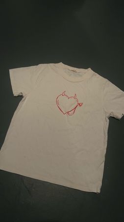 Cooles T-Shirt mit Herz Teufel Print, Grösse S