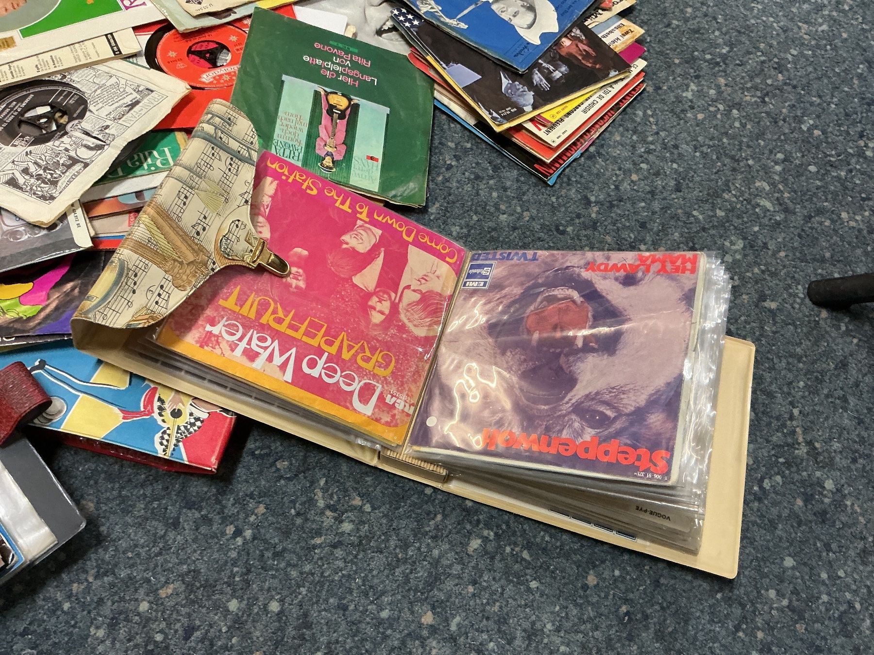 Dischi in vinile: Lot Singles – Difettoso da Bern venduto da vielerart 5