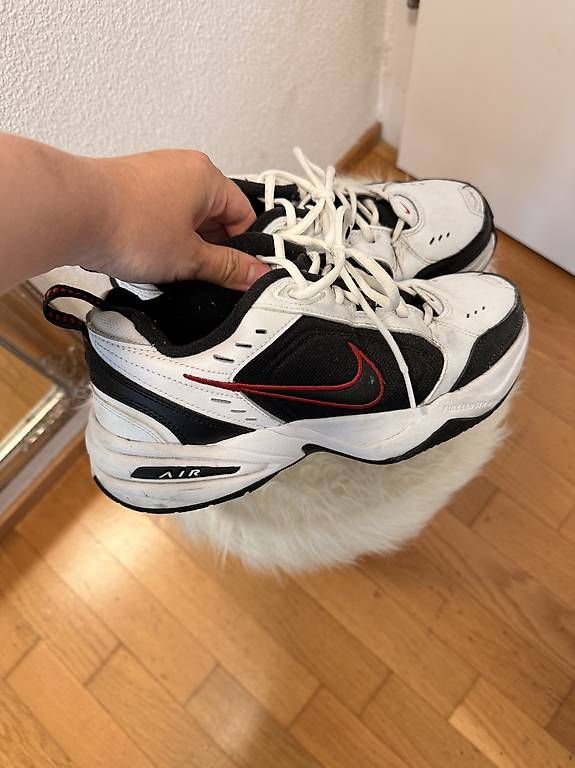 Nike Herrenschuhe: Herren Nike Schuhe – Gebraucht aus Wetzikon ZH von Em_Sa