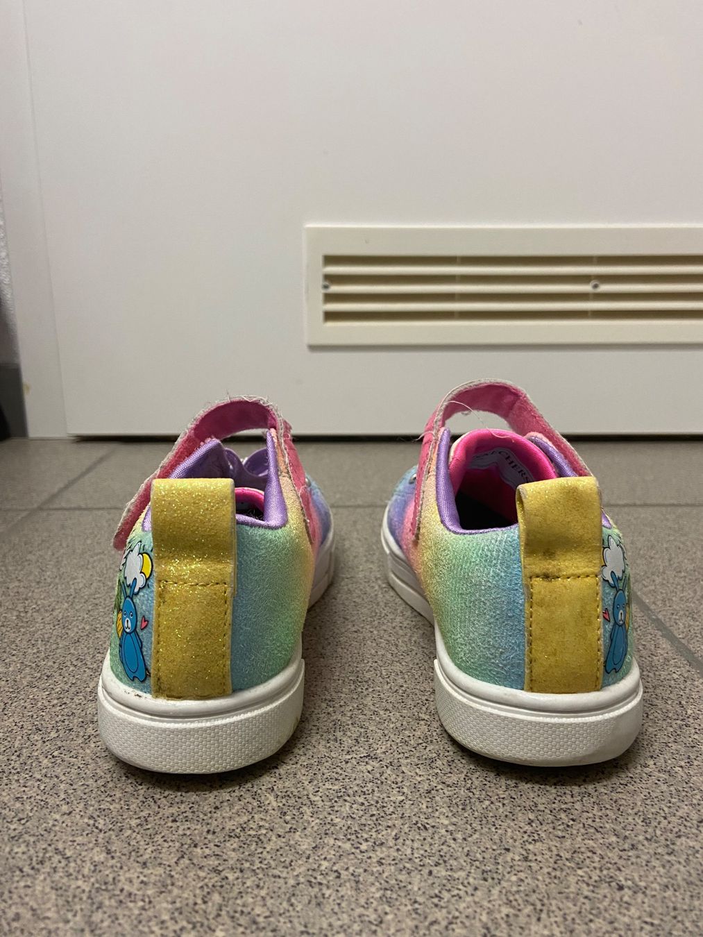 Skechers Schuhe für Jungen: Sneaker Skechers Twinkle Sparks 27 – Gebraucht aus Arbedo von gregmccooper 2