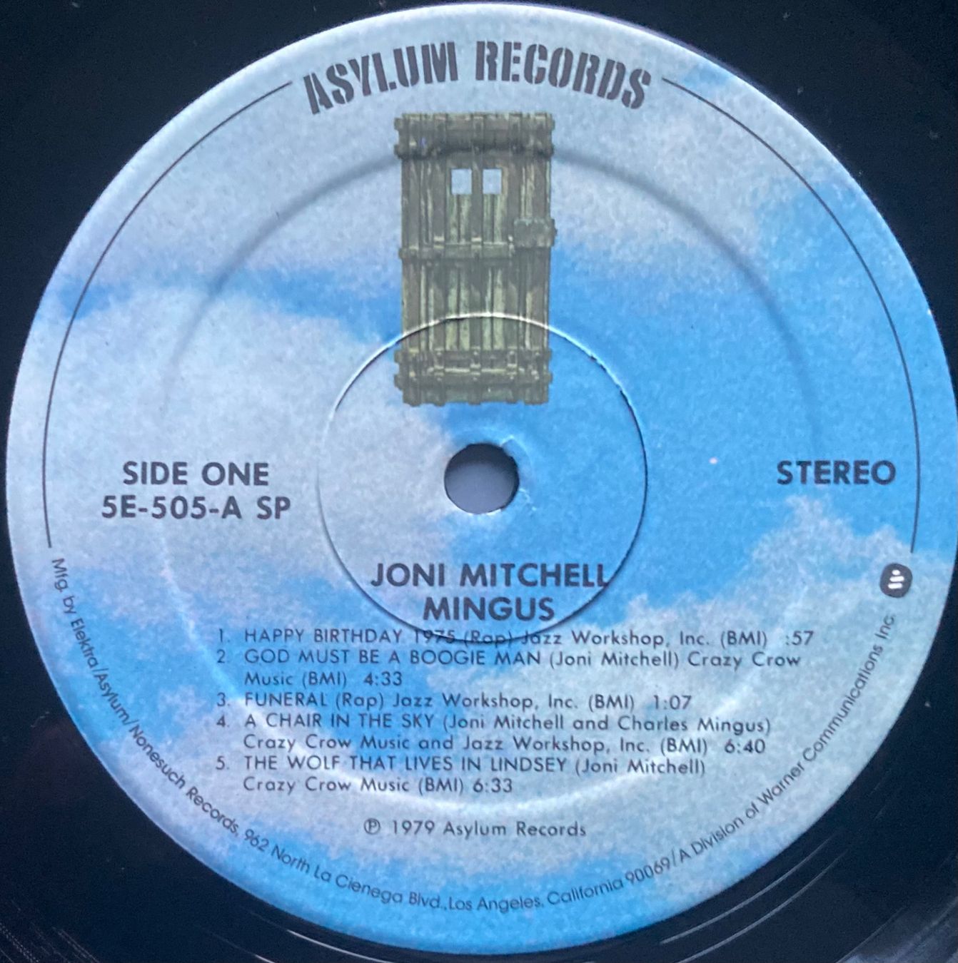 Vinyles: JONI MITCHELL - MINGUS – D'occasion à Poliez-Pittet par Newtown-Records 2