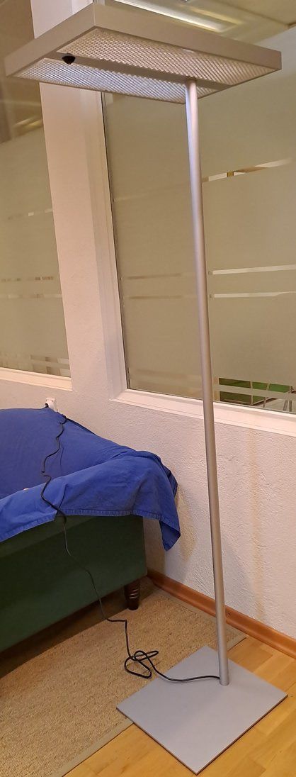 Regent Lampade: 5 Regent Bürostehleuchten Leve – Usato da Winterthur venduto da altrade 1