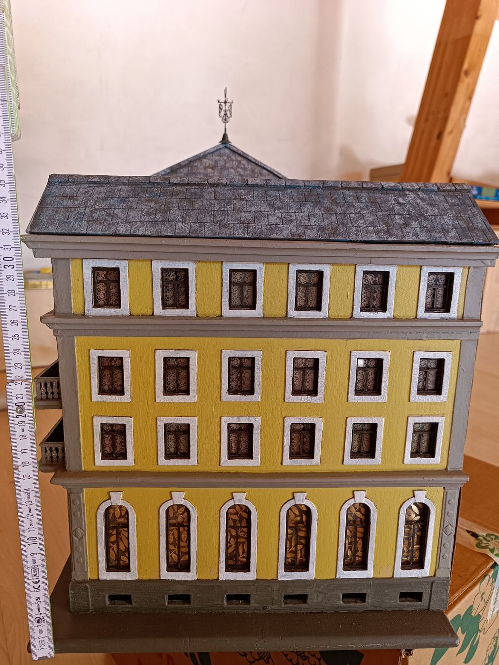 Modellbausätze & Standmodelle: "Schwarzwald Klinik" Model – Gebraucht aus Baar von bri_xh5s 1