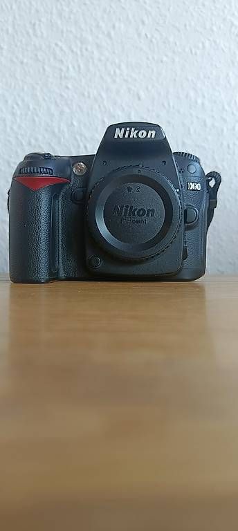 Appareil photo: Nikon d 90 mit Objektiv – D'occasion à basel par lin_5kqf 1