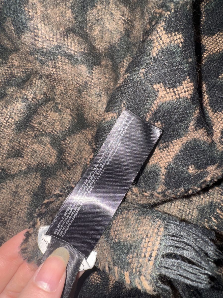 Mango Foulards, Tücher & Schals: Scarf mango leopard – Gebraucht aus Fribourg von ksu_65bh 2