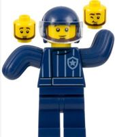 LEGO Minifigur Polizei Hundetraining, aus Set 60369