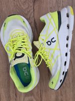 ON Cloudnova Z5 Neon/White  Grösse 37.5