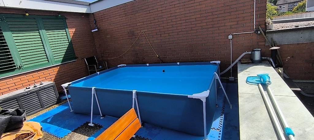 Schwimmbad: Bestway Pool 2*3 – Gebraucht aus Therwil von Izo2901