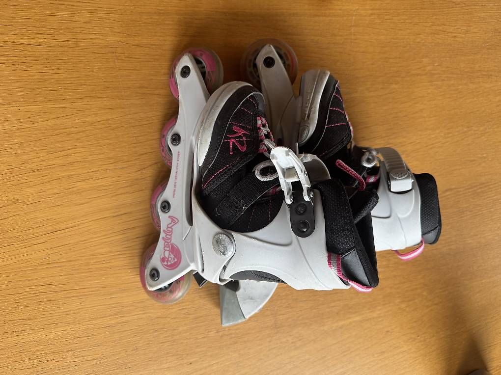 Schlittschuhe: Schlittschuhe – Gebraucht aus Appenzell Steinegg von pba_z8py