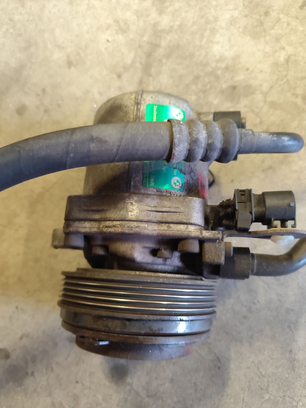 BMW Alle Autoersatzteile: Compresseur climatisation bmw e36  – Gebraucht aus Chamoson von rom_8rkp