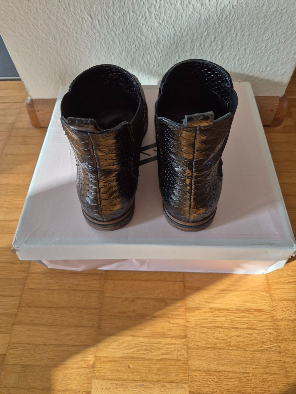 Scarpe da donna: Chelsea Boots, Gr. 39 – Usato da Muttenz venduto da Subito11 1