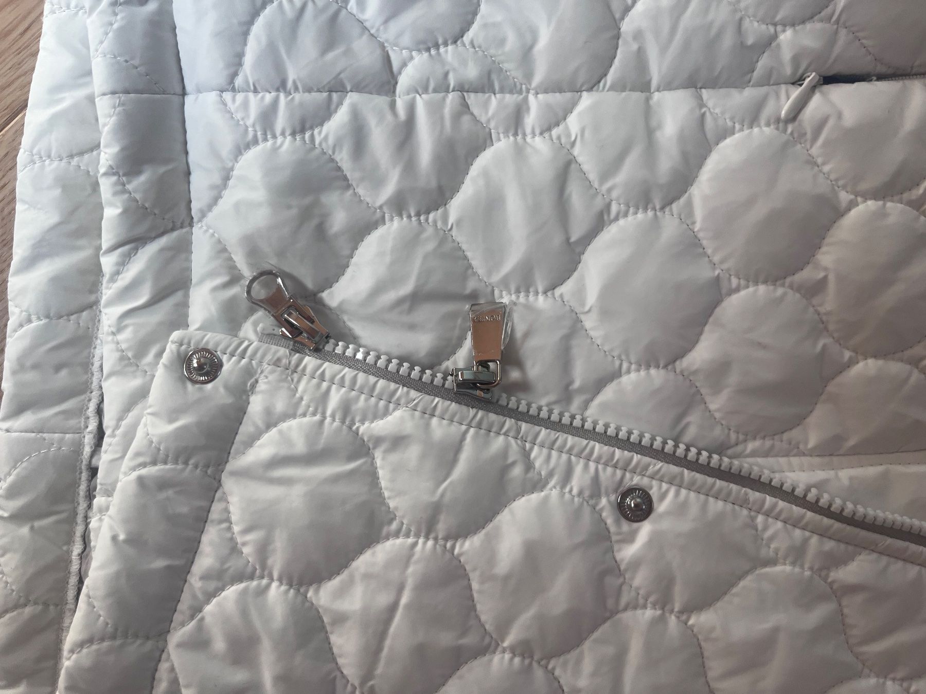 Bonita Vestes: weisse Steppjacke von Bonita – Neuf (Voir description) à Gerlafingen par Mapaho 3