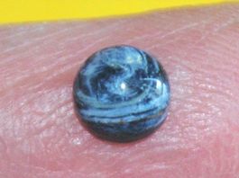 Edelstein L-3709 – 1 Pietersit Rund Cabochon 6X6x3,5mm