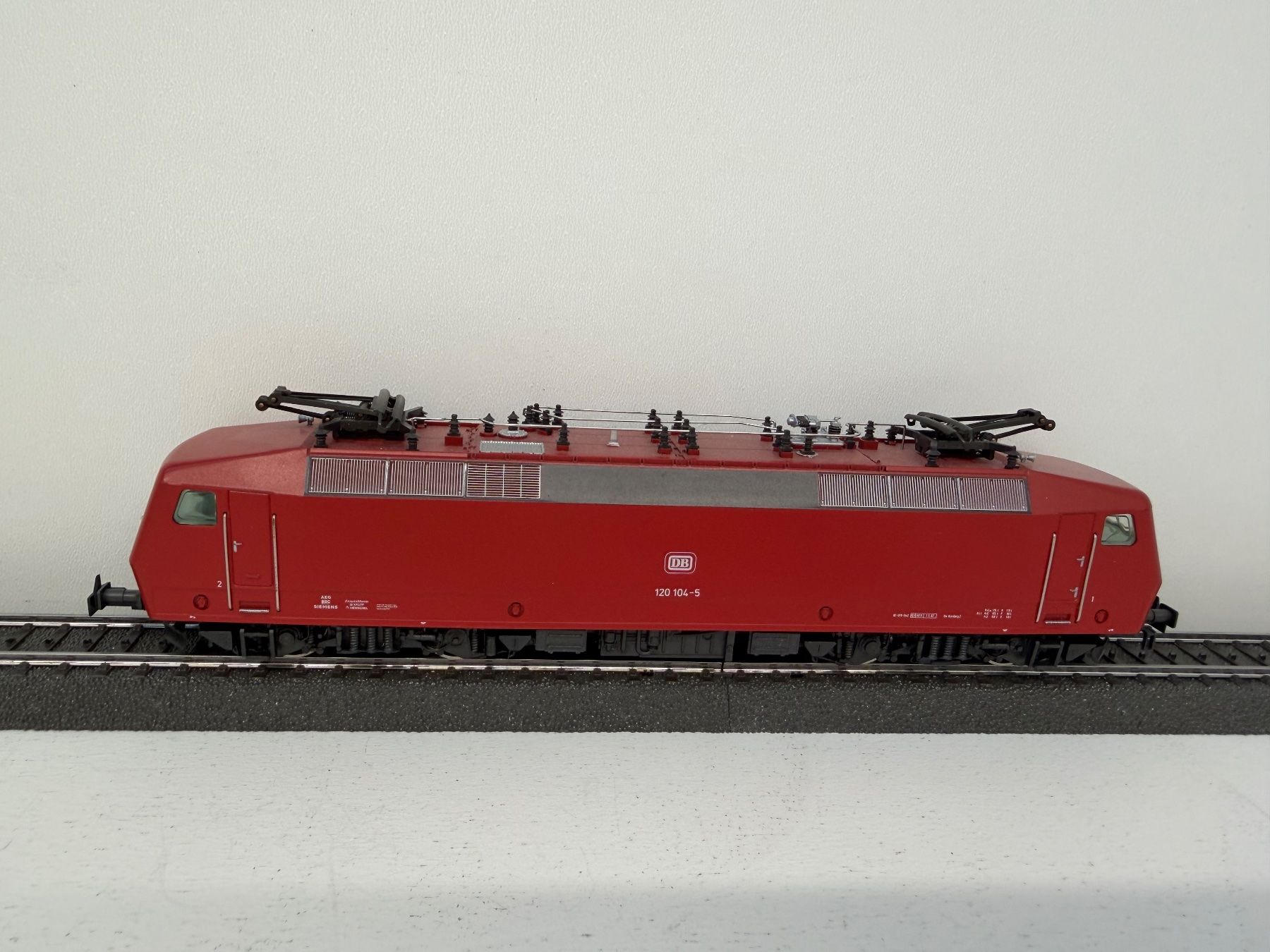 Märklin Modellini di ferrovie: Lokomotive 3353 BR 120.1 – Usato da Büsserach venduto da ModellbahnDepot 2