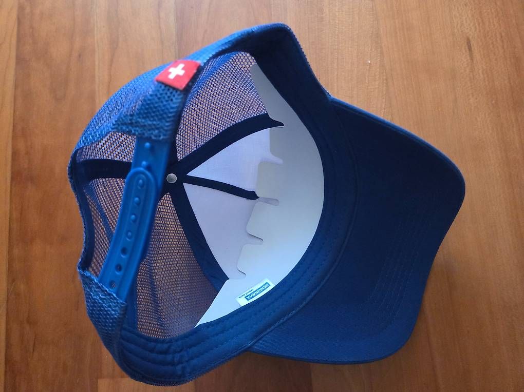 Hüte, Mützen & Caps: Fabrikneuer Cap / Mütze / Hut vom Titlis – Neu und originalverpackt aus Ennetbürgen von Riwemogmbh 1