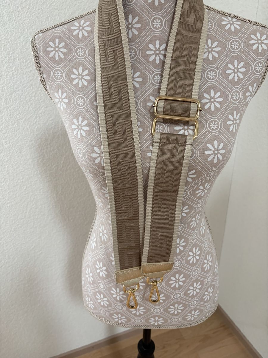 Borse da donna: Goldene Ledertasche – Nuovo (secondo la descrizione) da Bonstetten venduto da Moma10 3