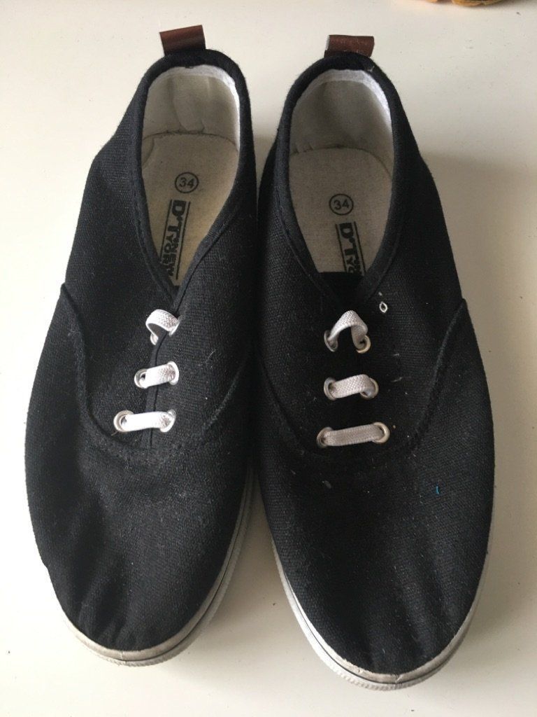 Scarpe per ragazzi: Kinder Schuhe Gr. 34 – Usato da Seon venduto da tweety19