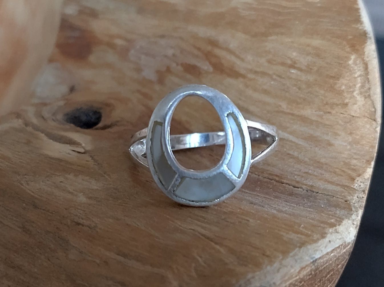 Anelli: RING MIT PERLMUTT INLAY SILBER 925 – Usato da Romanshorn venduto da Glitzer-Paradies