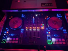 DJ-Anlage inkl Lichtshow