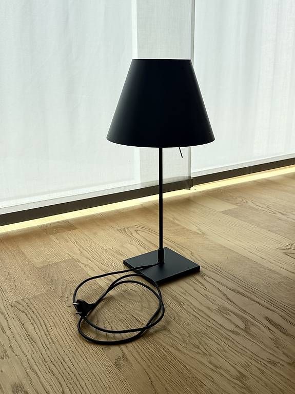 Lampen: Luceplan Costanzina Tischleuchte – Gebraucht aus St. Gallen von JSondi