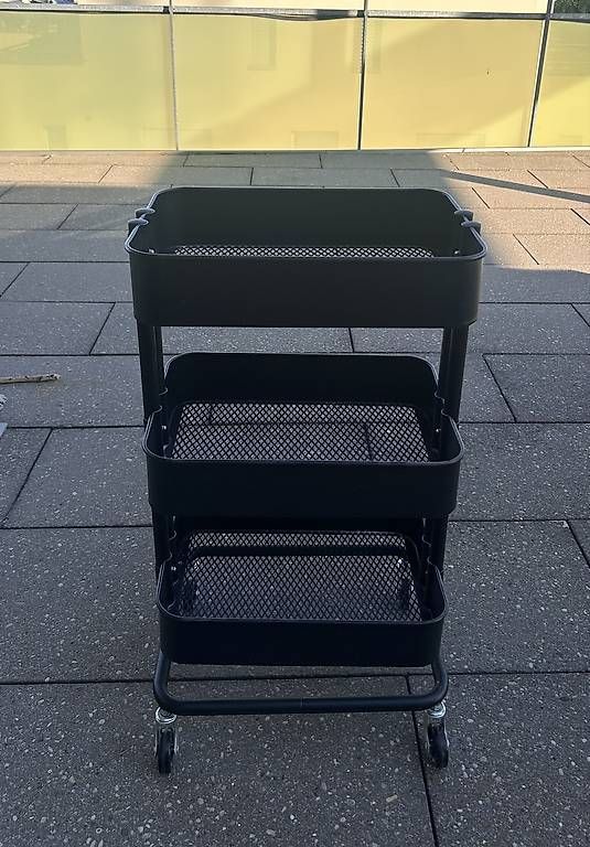 Servierwagen: IKEA Rollwagen schwarz, 3 Ebenen – Gebraucht aus Wohlen AG von lau_78gj