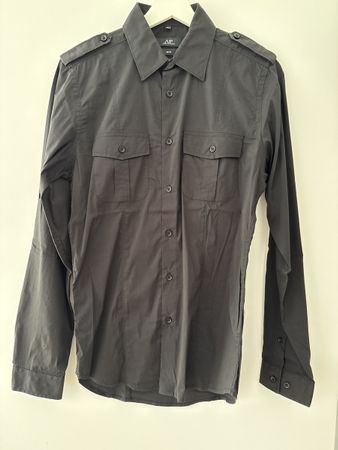 Schönes Herrenhemd, schwarz, Grösse S 37/38, Top Zustand!
