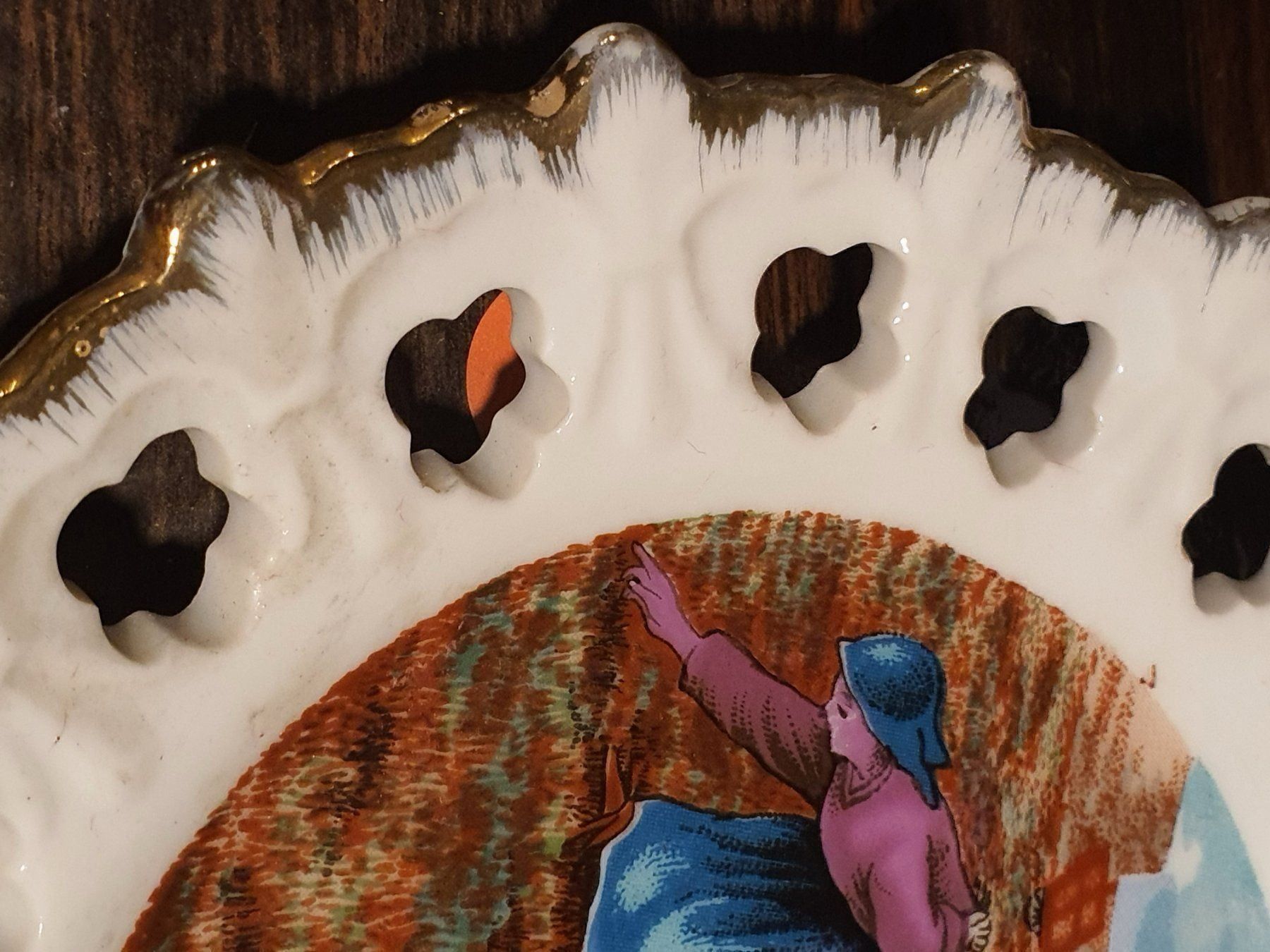 Teller: Assiette porcelaine anc. dorée murale – Gebraucht aus DUGNY (-Leytron) von Rdeny 3