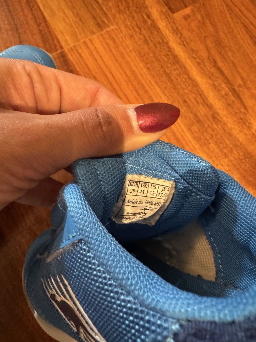 Scarpe per ragazzi: Jungen-Turnschuhe Gr. 29 – Usato da Adliswil venduto da Marylu001 2