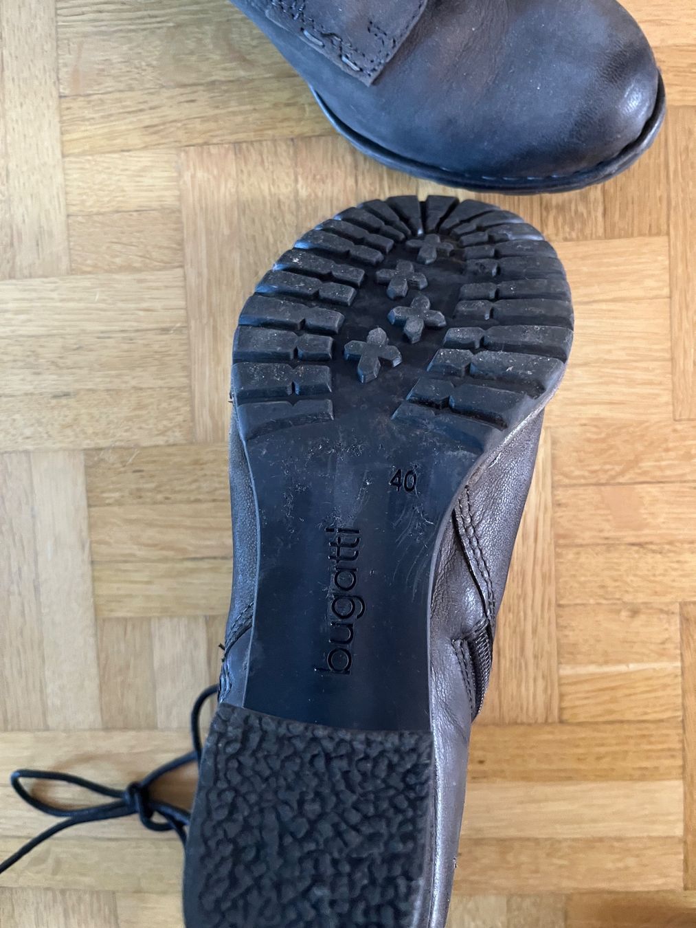Bugatti Scarpe da donna: Bugatti Damen Schuhe Gr. 40 – Usato da Frauenfeld venduto da cookies_and_cream 4