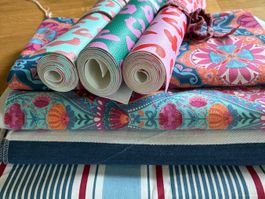 Stoffpaket, ideal für DIY-Projekte im farbenfrohen Stil!