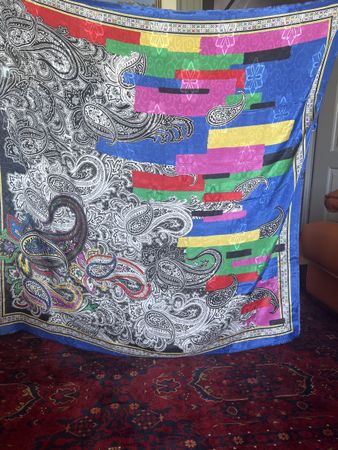 1 foulard multicolore 120x120 cm selon photos
