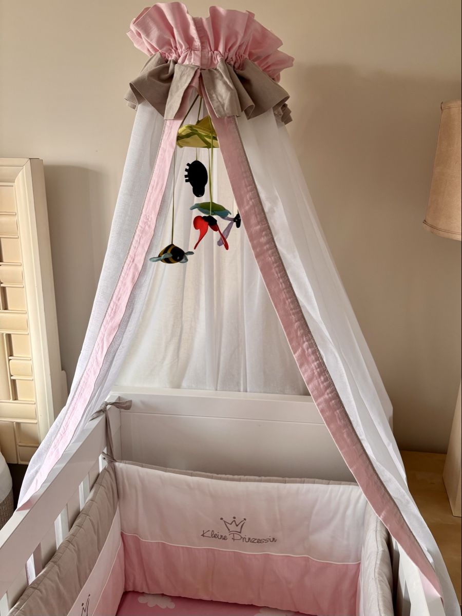 Letti: Babybett mit Betthimmel!!! – Usato da Einsiedeln venduto da sum_xm7z 2