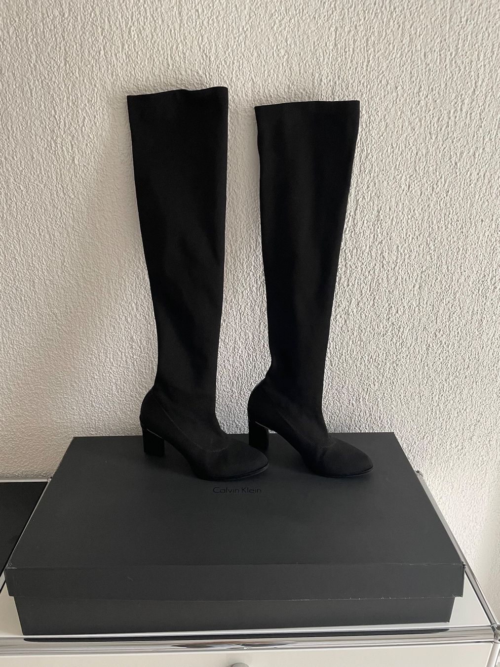 Calvin Klein Scarpe da donna: Original Calvin Klein Stiefel, Grösse 36 – Usato da Wilderswil venduto da Renaissance1 1