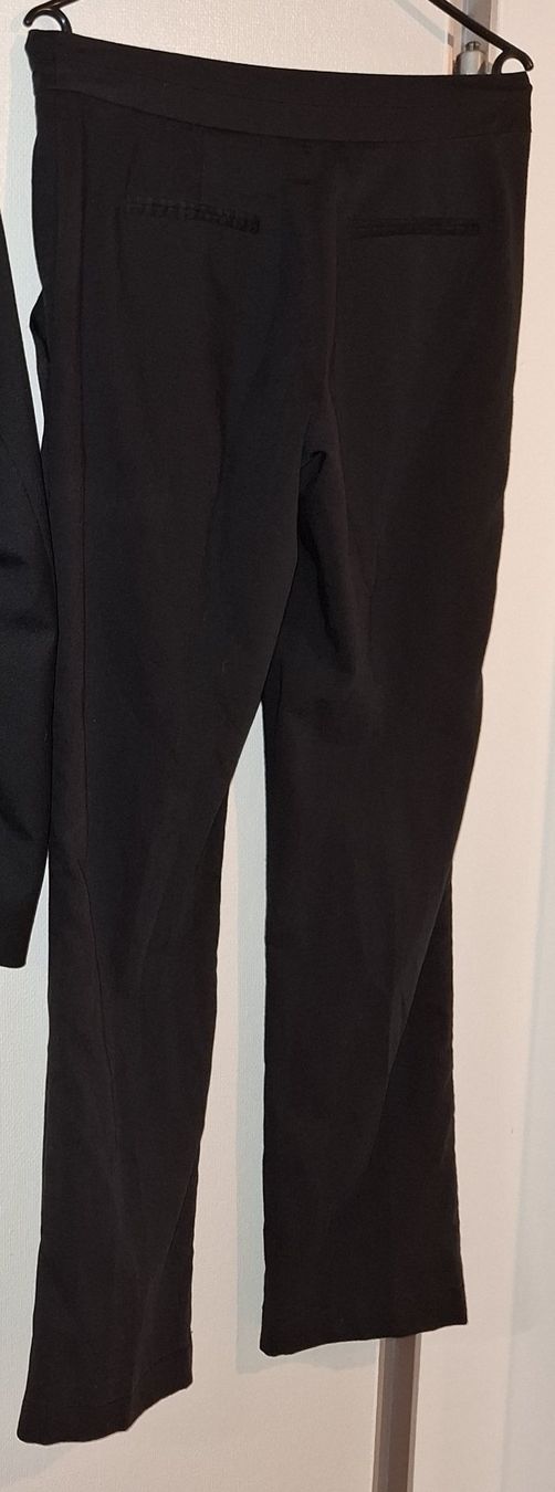 Pantaloni: Hosen-Bundle (Grösse XS) – Usato da Bottmingen venduto da Tomena0214 8