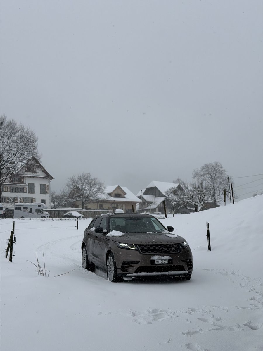 Land Rover Autos: Range Rover Velar P250 2018 R-Dynamic – Gebraucht aus Rothenthurm von ill_lsk9 4