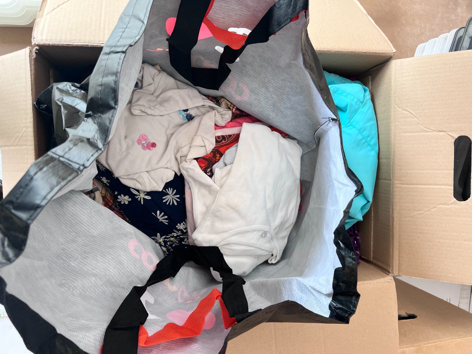 Lotti & Set di vestiti: Kinderkleider – Usato da Metzerlen venduto da rim_f5kb 4