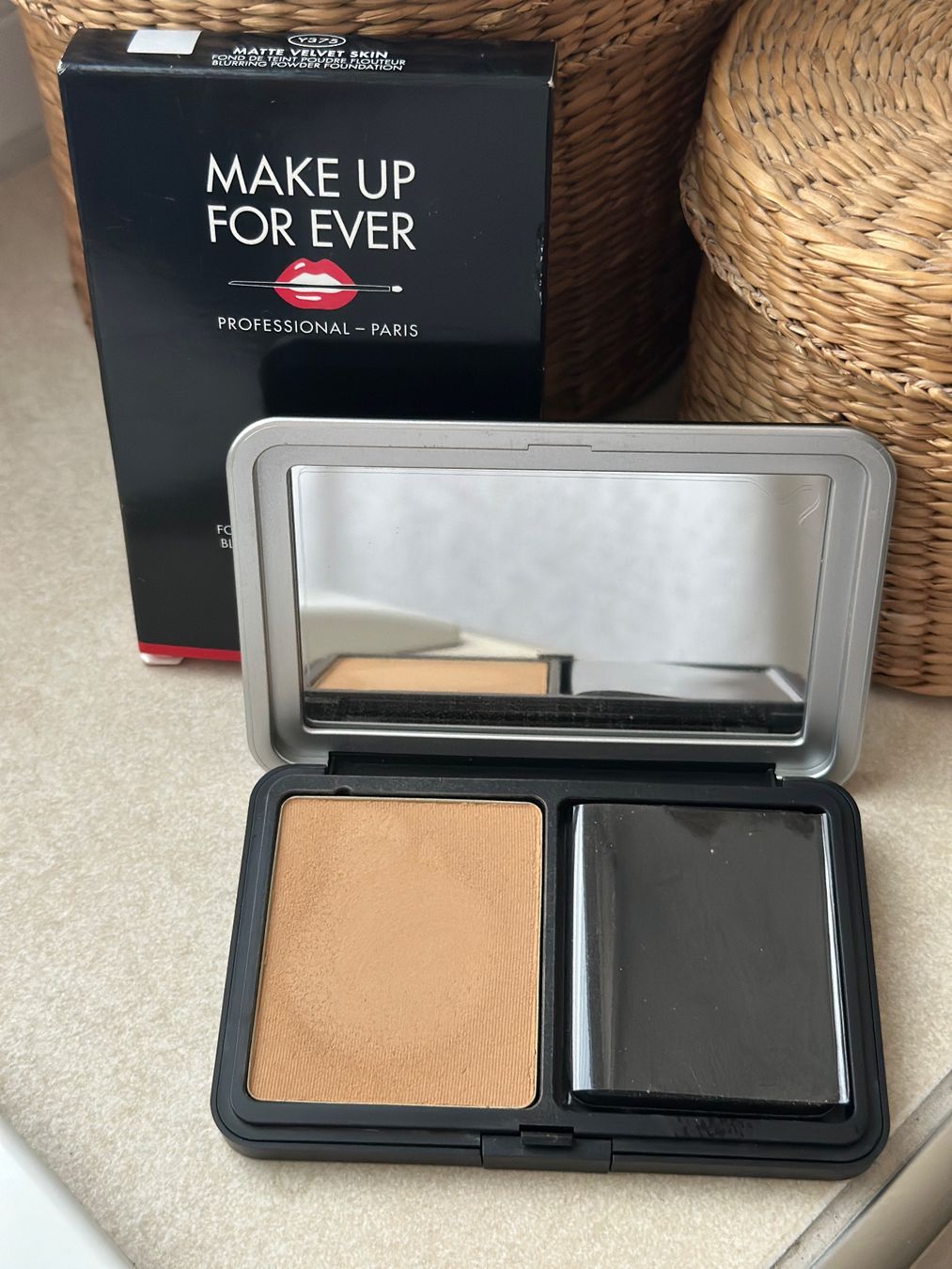 Make-up: MakeUp For Ever Matte Velvet Skin Blurring Powder Foundation – Nuovo (secondo la descrizione) da Zürich venduto da methee1107 1