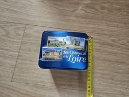 Boîte en métal «Châteaux de la Loire»