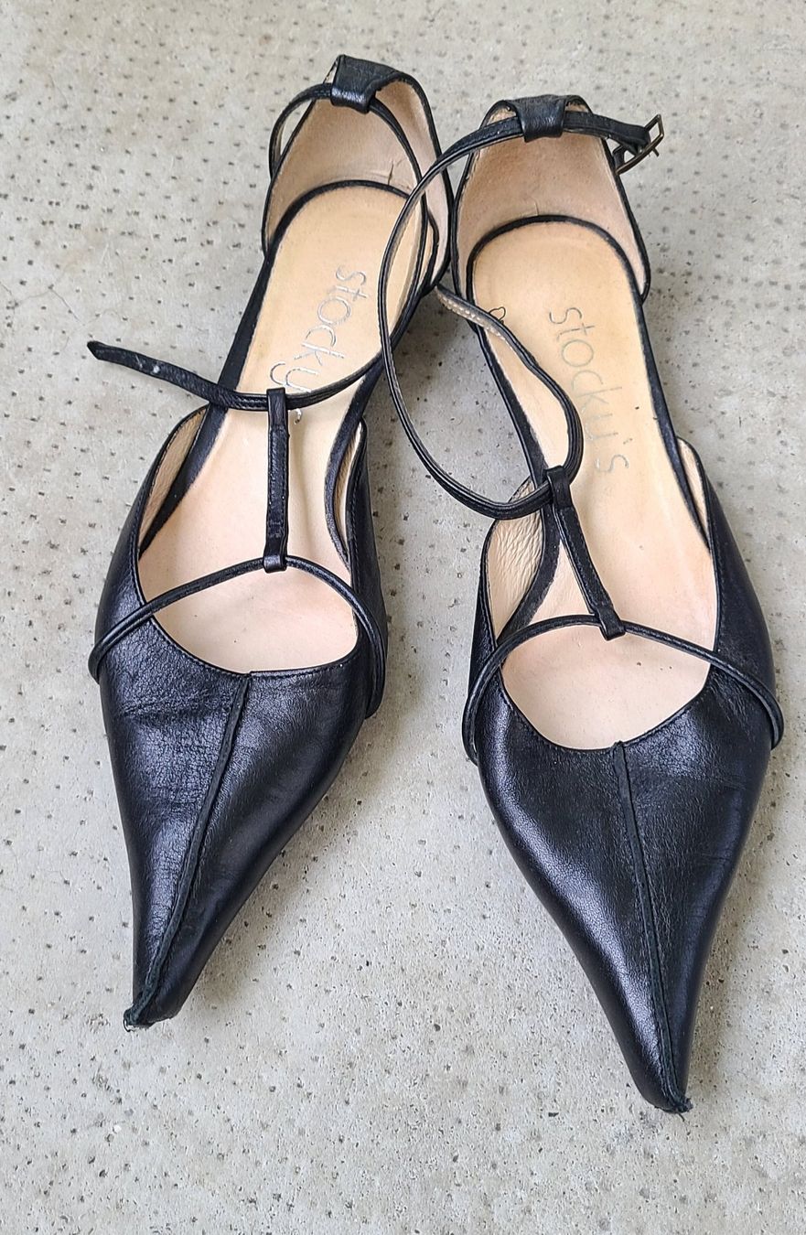 Damenschuhe: Sandaletten in Grösse 37 – Gebraucht aus Basel von Luzora