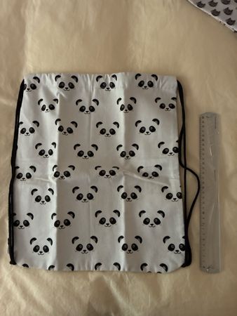 Turnbeutel mit Panda Motiv weiss schwarz guter Zustand