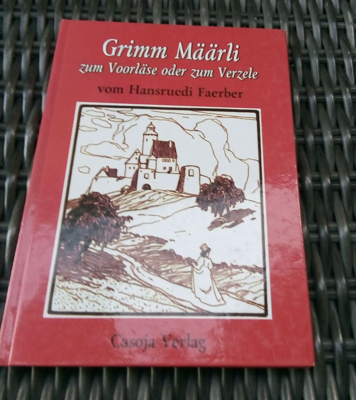 Libri: Grimm Määrli zum Vorläse oder Verzele vom Hansruedi Faerber – Usato da St.Gallen venduto da elk2022