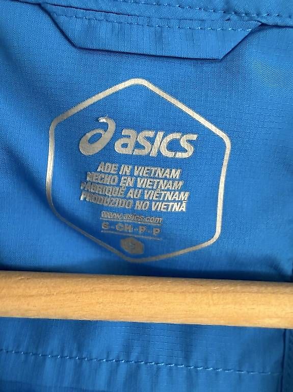 Giacche: Laufjacke Asics S – Usato da Alpnach Dorf venduto da rerifeme 3
