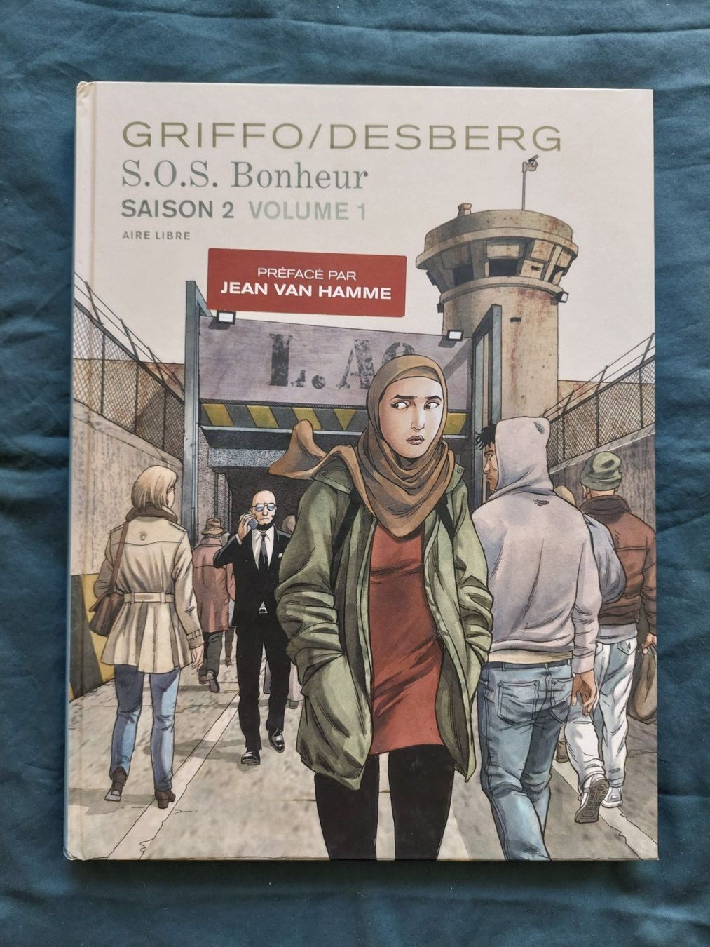 Comics: Aire Libre SOS Bonheur Saison 2 Vol. 1 EO 2017 TBE – Gebraucht aus Genève von Blu_BD