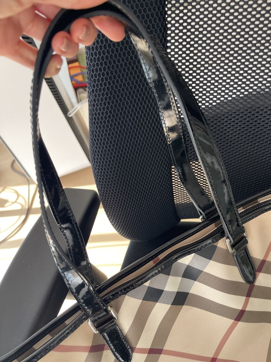 Borse da donna: Large Tote Bag Classic Check Pattern – Usato da Stäfa venduto da sun_979v 1