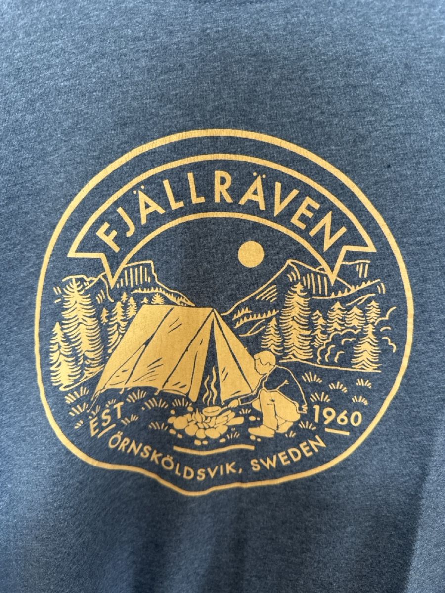 Fjällräven T-shirt: Fjällräven T-Shirt Grösse M – Usato da Mettmenstetten venduto da ozehnder92 1
