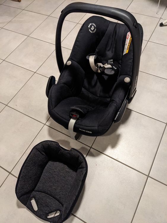 Maxi-Cosi Sièges auto: Maxi Cosi Babyschale, Pebble Plus, Schwarz Top Zustand! – D'occasion à Bülach par Dachs52