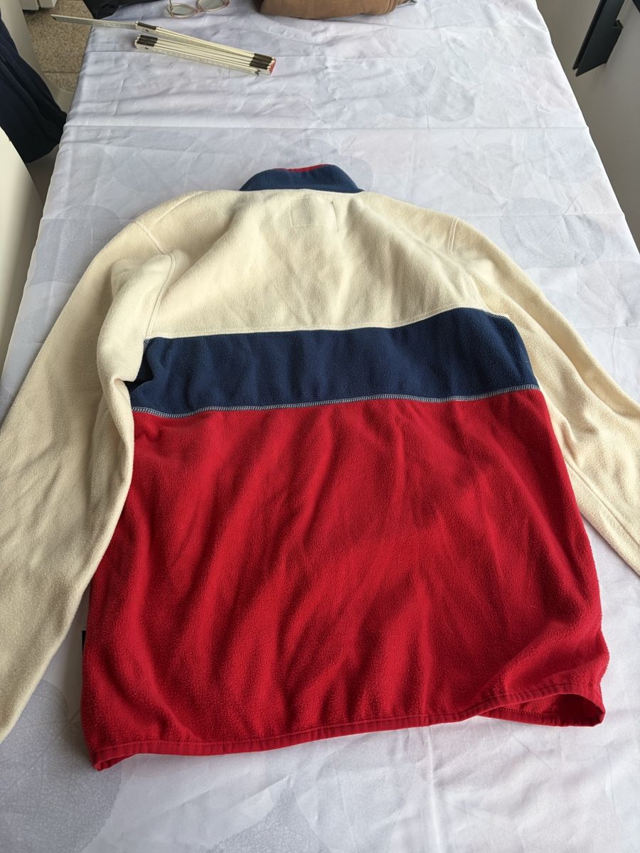 Pullover & Sweatshirts: Polaire tricolore – Gebraucht aus Pully von ari_78pk 2