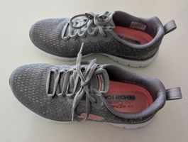 Skechers Turnschuhe Grau/Rosa, Grösse 38