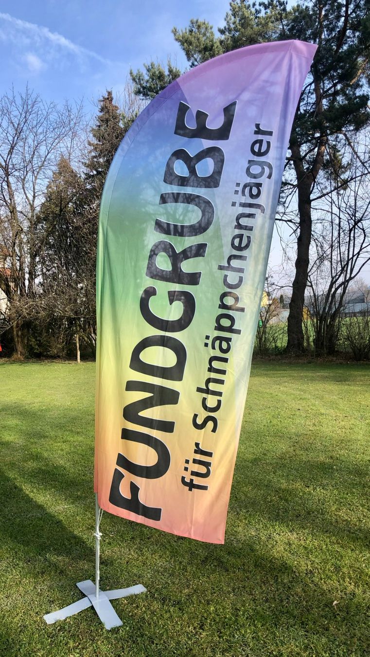 Supporti a parete: Beachflag - Fahnenmasten – Usato da Widnau venduto da Fundgrube54 1