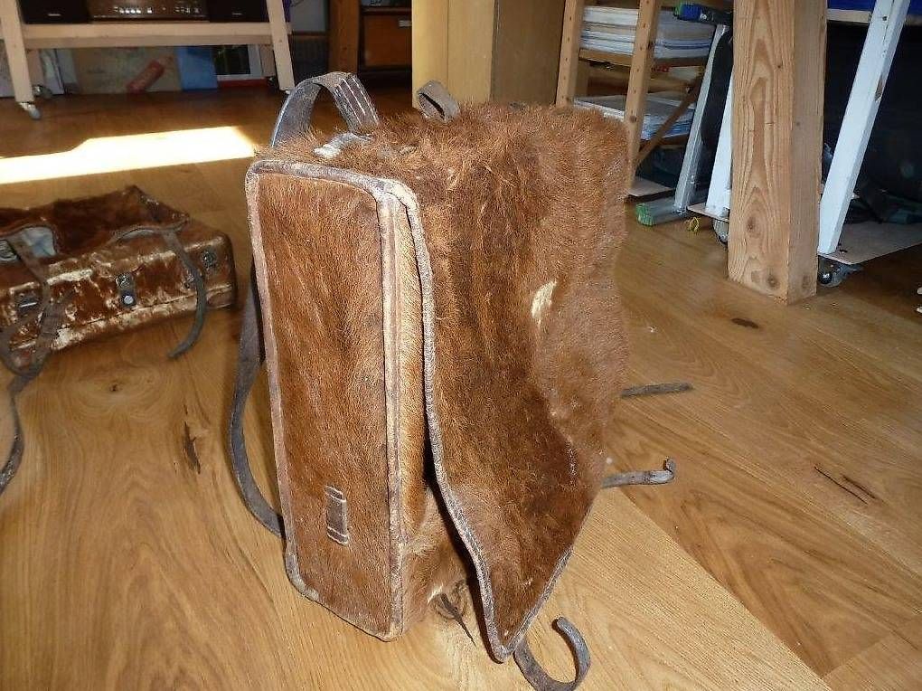 Zaini: alter Militärrucksack Affe – Usato da Wattwil venduto da Bleifrei 1